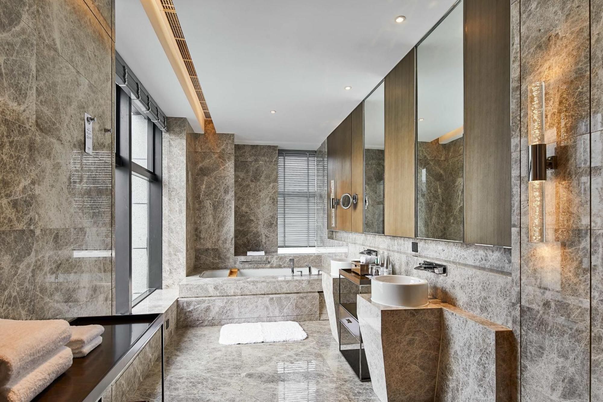 Courtyard By Marriott Xinchang Exterior photo