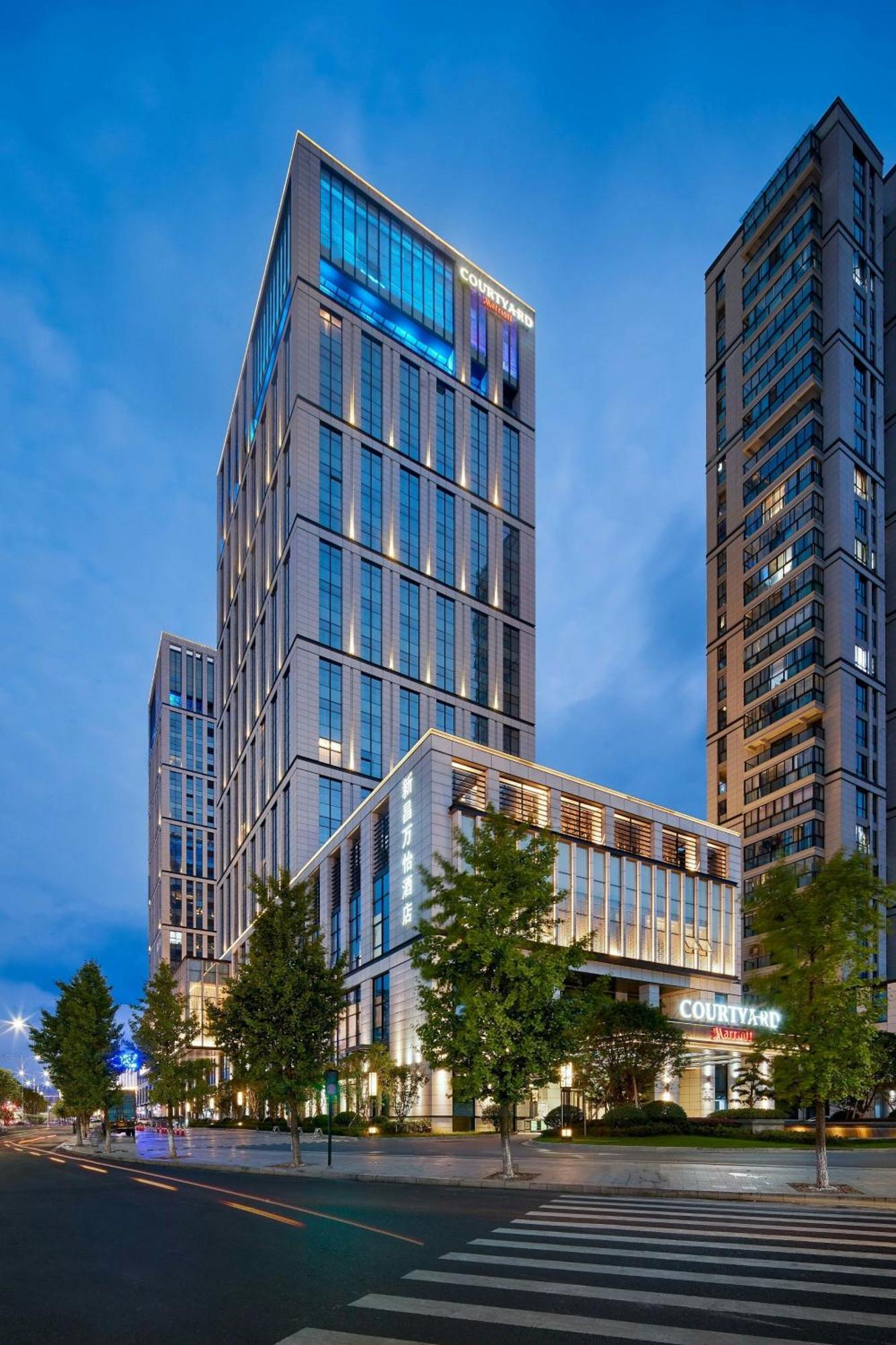 Courtyard By Marriott Xinchang Exterior photo